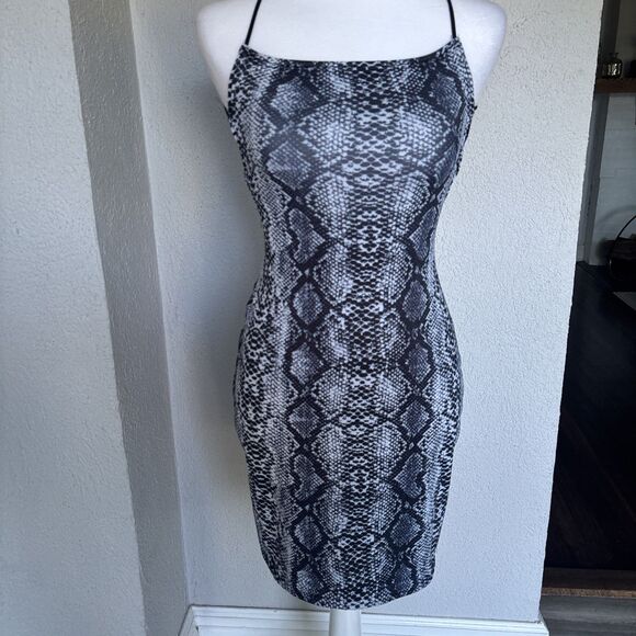 Vestidos Snake Print Halter  Lace UP Backless Short Mini  Dress Size Small - Picture 1 of 10
